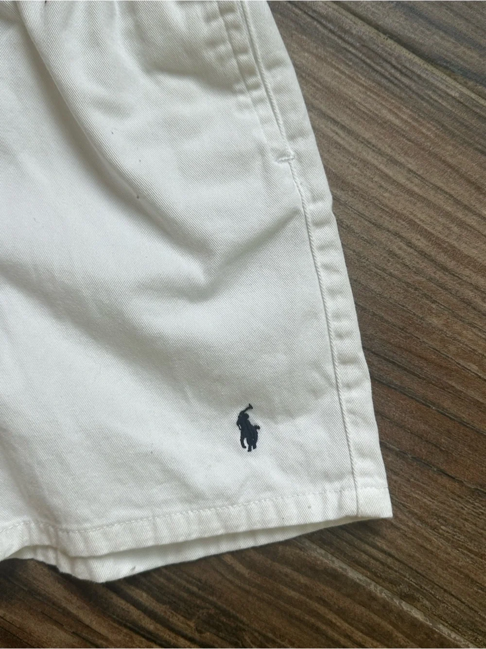 Kids Ralph Lauren White Chino Shorts with Navy Polo Logo and elastic waistband
